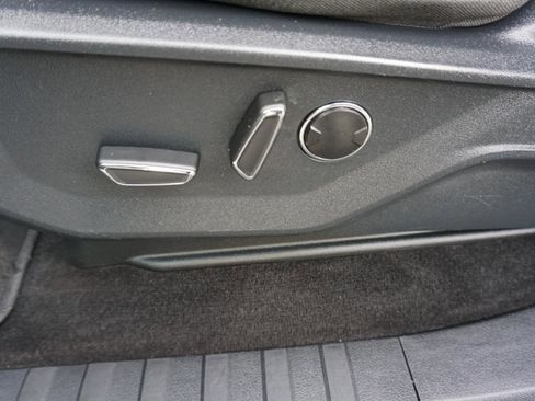 Used 2021 Ford F150 XLT w/ Equipment Group 302A High image 11