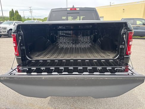 New 2026 RAM 1500 Big Horn AWD/4WD image 23