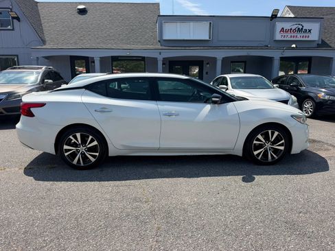 Used 2016 Nissan Maxima Platinum FWD image 6