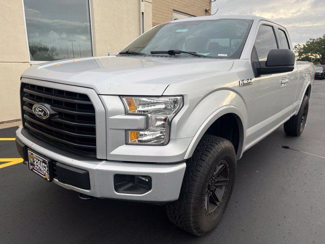 Used 2017 Ford F150 XLT w/ Equipment Group 302A Luxury AWD/4WD image 4