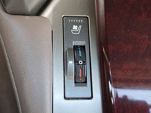 Used 2017 Lexus GX 460 460 image 19