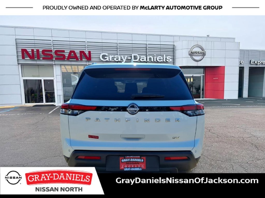 Used 2024 Nissan Pathfinder SV FWD image 6