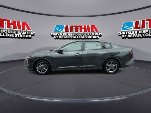 Used 2025 Kia K4 FWD image 5