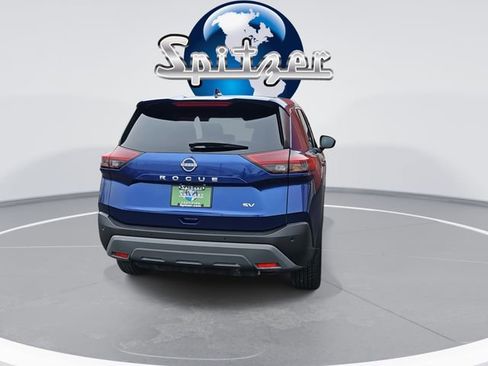Used 2023 Nissan Rogue SV image 7