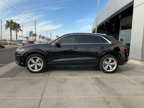 Used 2022 Audi Q8 Premium Plus image 5
