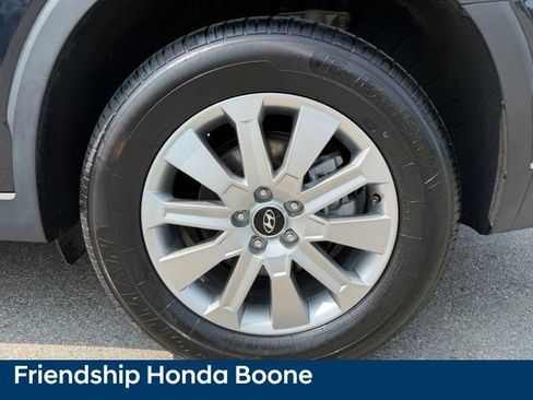 Used 2024 Hyundai Palisade SEL FWD image 10