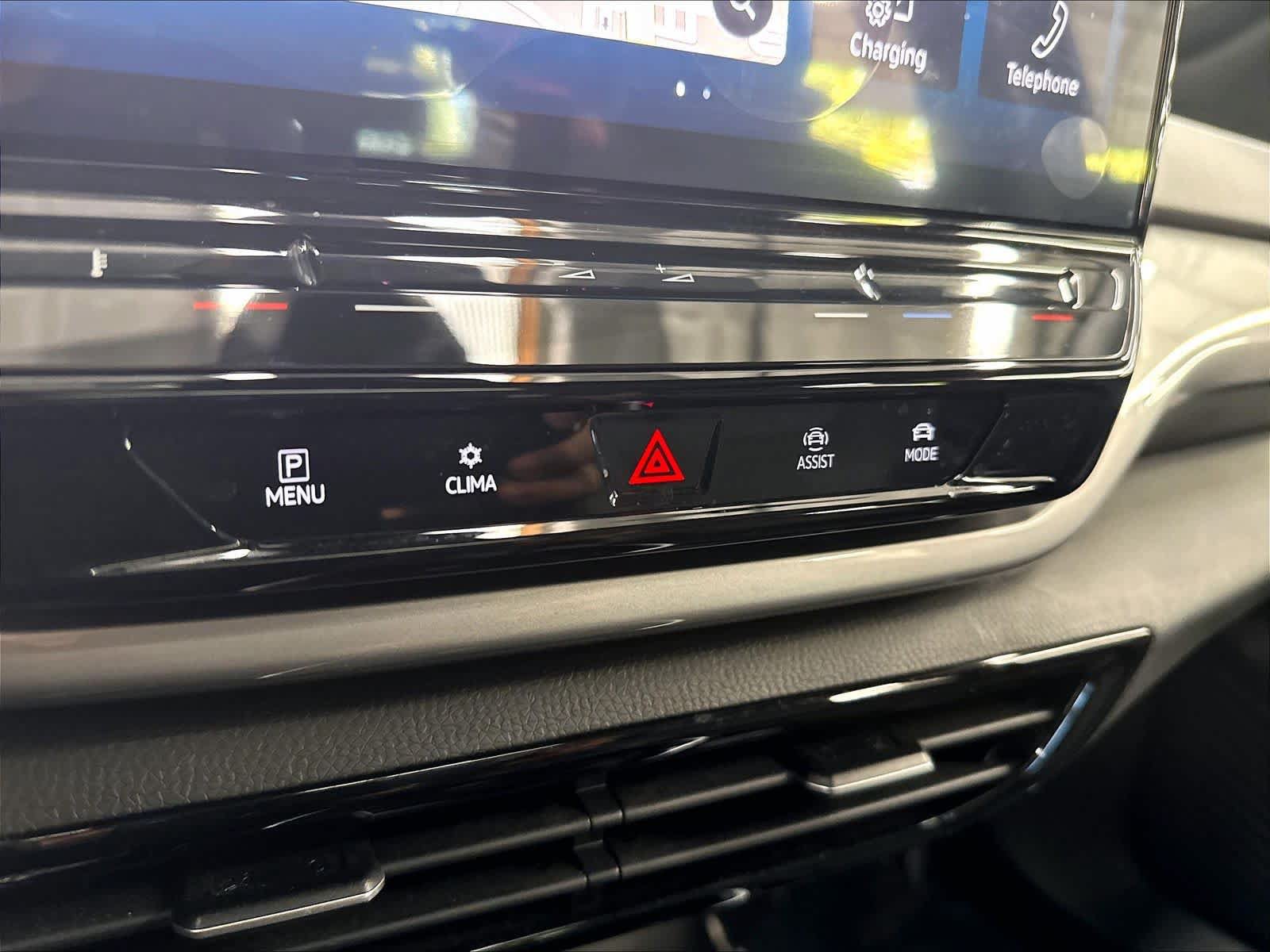 Used 2023 Volkswagen ID.4 Pro S AWD/4WD image 18