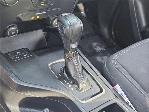 Used 2019 Ford Ranger XL w/ Equipment Group 101A Mid image 11