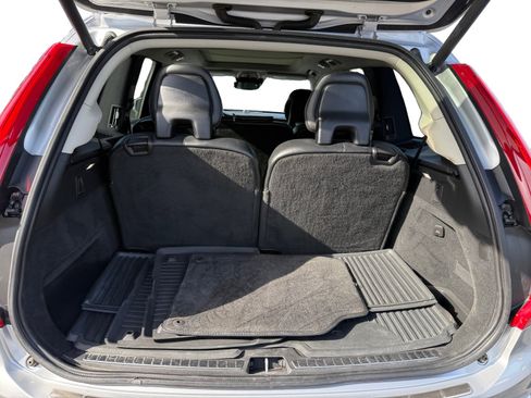 Used 2018 Volvo XC90 T6 Inscription w/ Convenience Package image 17