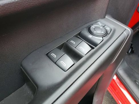 Certified 2025 Chevrolet Silverado 1500 Custom Trail Boss w/ LPO, Dark Essentials Package AWD/4WD image 20