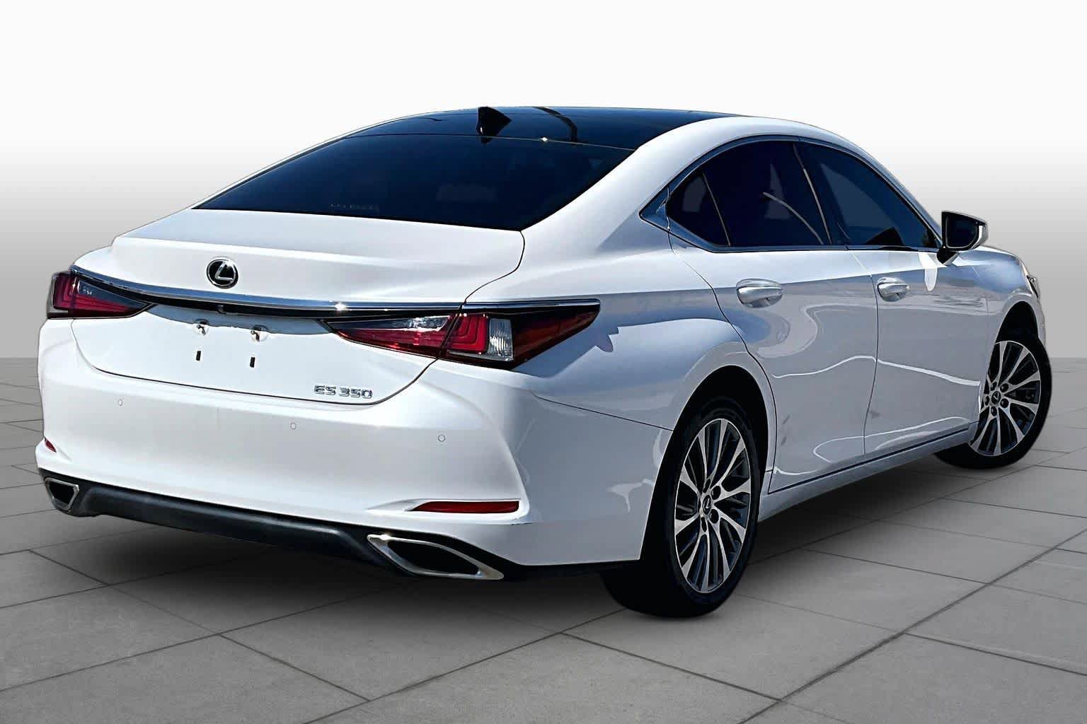 Used 2019 Lexus ES 350 w/ Premium Package FWD image 12