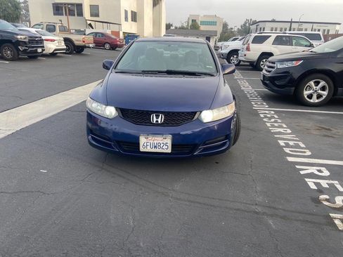 Used 2010 Honda Civic LX image 5