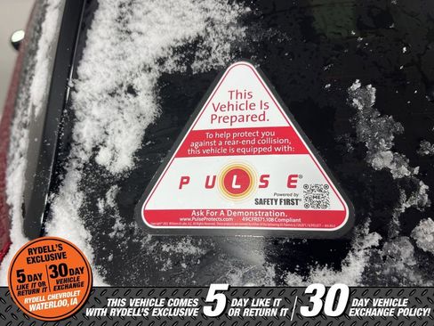 Certified 2025 Chevrolet Equinox ACTIV w/ Safety and Technology Package image 7