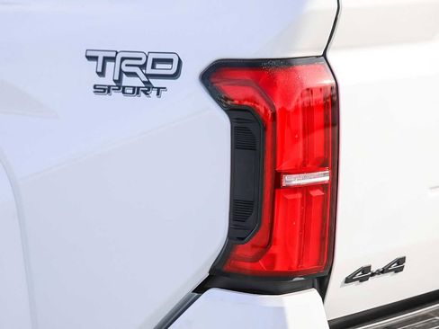 New 2026 Toyota Tacoma SR5 image 8