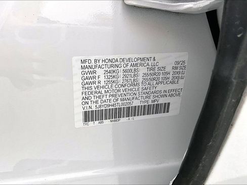 Certified 2026 Acura MDX FWD w/ Technology Package image 42