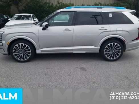 Used 2026 Hyundai Palisade Calligraphy FWD image 10