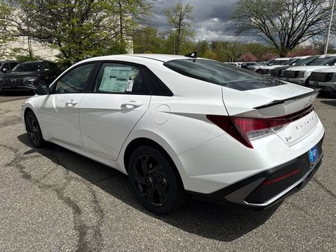 New 2026 Hyundai Elantra Sport FWD image 11