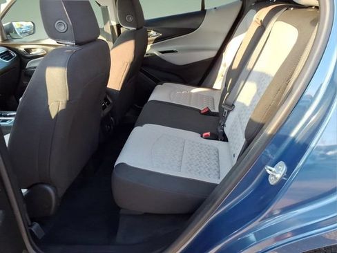 Used 2024 Chevrolet Equinox LS w/ LS Convenience Package FWD image 12
