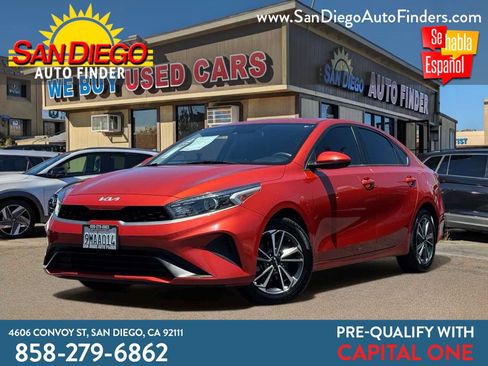 Used 2022 Kia Forte LXS FWD image 1