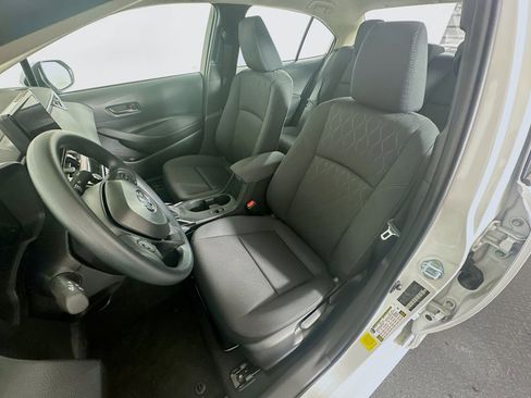 Used 2026 Toyota Corolla LE FWD image 13