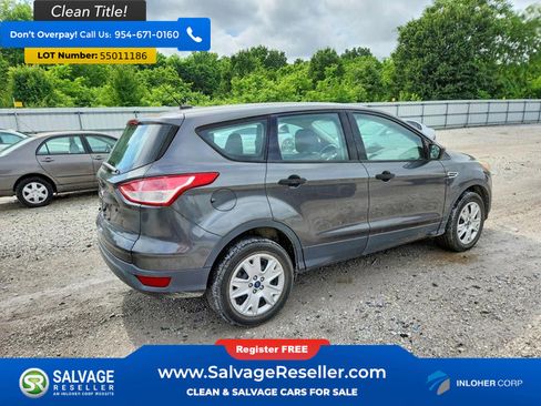 Used 2015 Ford Escape S FWD image 4
