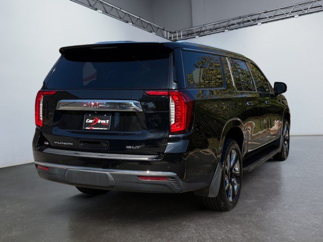 Used 2021 GMC Yukon XL SLT w/ SLT Luxury Plus Package AWD/4WD image 3