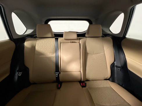 Used 2025 Toyota RAV4 XLE w/ Convenience Package FWD image 33