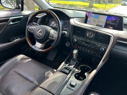 Used 2019 Lexus RX 350L FWD image 10
