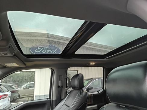 Used 2018 Ford F150 Lariat AWD/4WD image 17