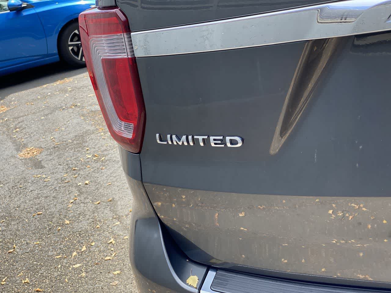 Used 2019 Ford Explorer Limited w/ Class III Trailer Tow Package AWD/4WD image 10