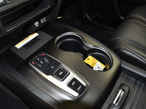 Used 2022 Honda Passport TrailSport image 32