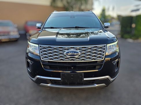 Used 2018 Ford Explorer Platinum AWD/4WD image 9