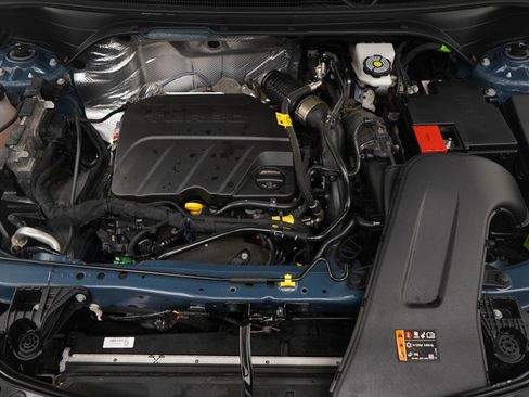 Used 2024 Buick Envista Avenir image 32