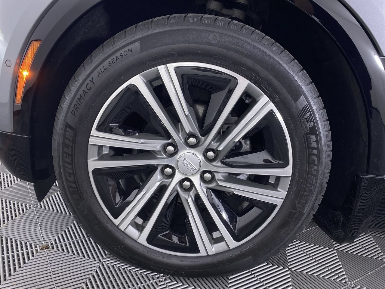 Certified 2024 Cadillac Lyriq Luxury w/ LPO, Floor Liner Package AWD/4WD image 16