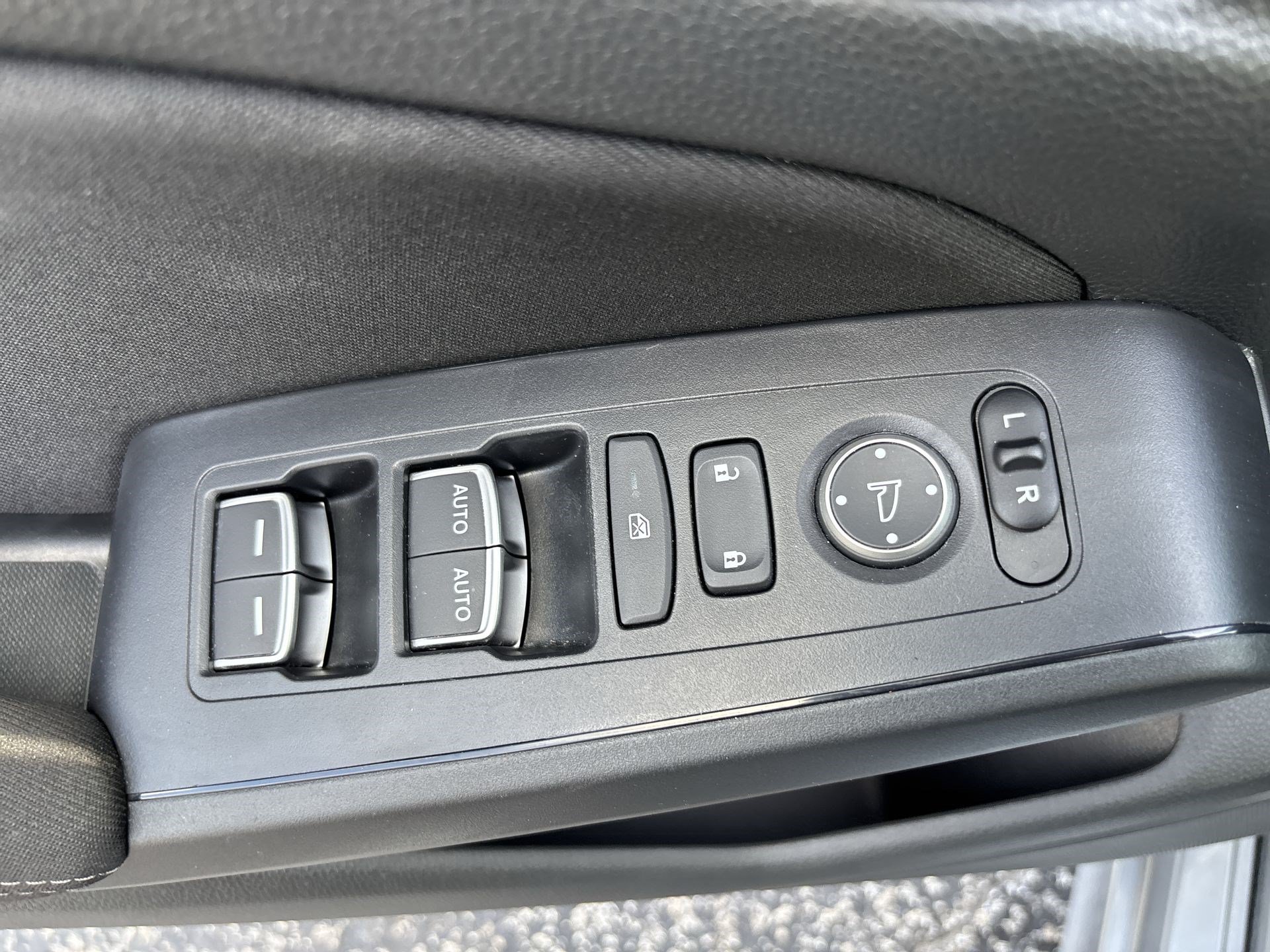 Used 2025 Honda Civic LX image 15