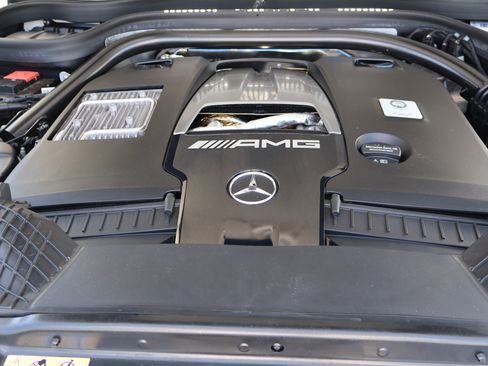 Certified 2021 Mercedes-Benz G 63 AMG 4MATIC image 43