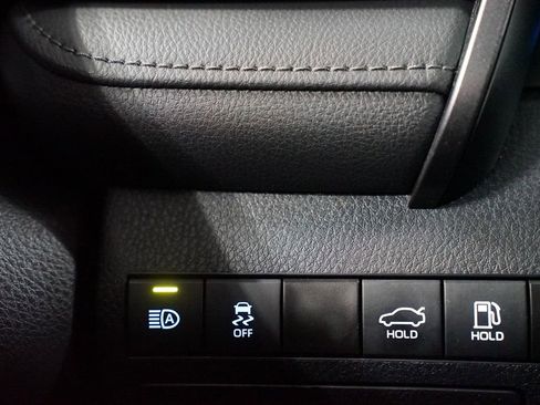 Certified 2024 Toyota Camry LE image 22