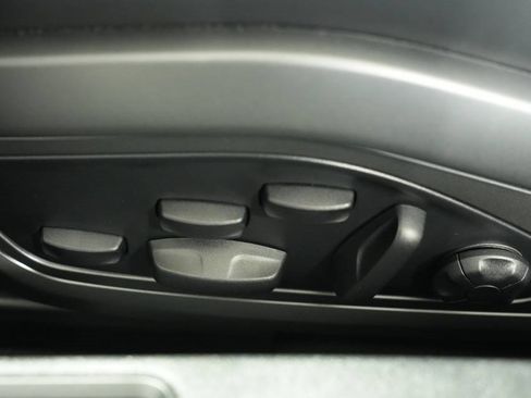 Used 2025 Porsche 911 Carrera 4 GTS image 34