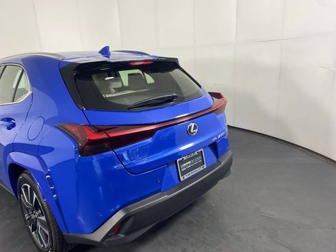 Used 2025 Lexus UX 300h AWD w/ Cold Area Package image 10