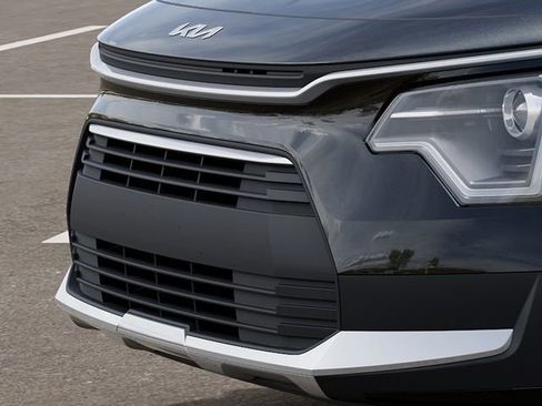 New 2026 Kia Niro LX FWD image 12