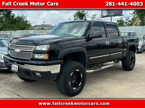 Used 2007 Chevrolet Silverado 1500 LT w/ Onstar Plus Package image 1