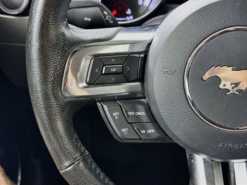 Used 2016 Ford Mustang GT Premium w/ Black Accent Package RWD image 11