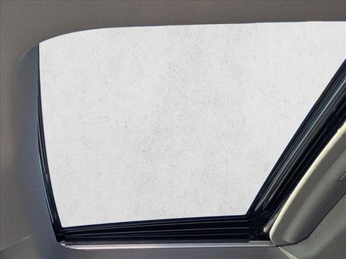 Used 2024 GMC Sierra 2500 Denali w/ Denali Reserve Package image 15