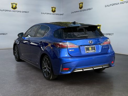 Used 2016 Lexus CT 200h 5dr Hybrid w/ Navigation Package image 3