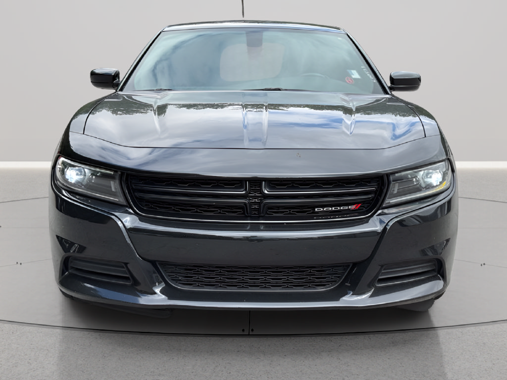 Used 2023 Dodge Charger SXT w/ Blacktop Package RWD image 2