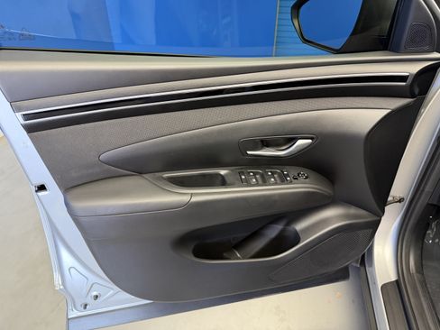 Used 2023 Hyundai Tucson SEL w/ Convenience Package FWD image 9