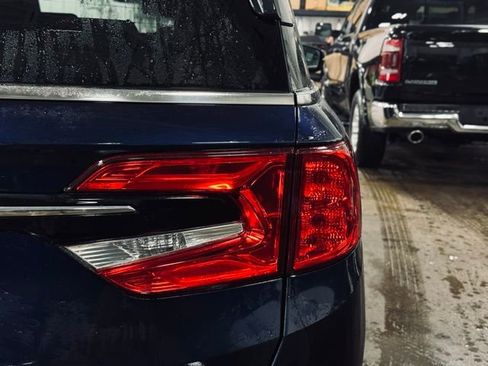 Used 2024 Honda Odyssey EX-L image 7