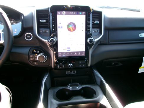 New 2025 RAM 1500 Big Horn image 14