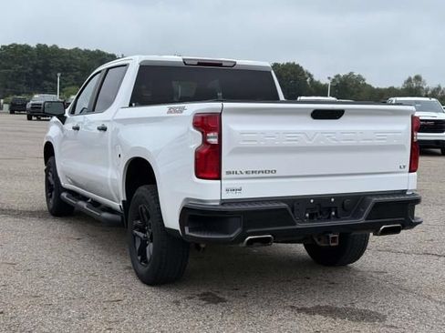 Used 2019 Chevrolet Silverado 1500 LT Trail Boss w/ Convenience Package AWD/4WD image 6