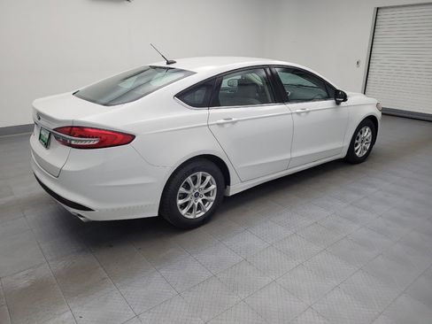 Used 2018 Ford Fusion S image 10